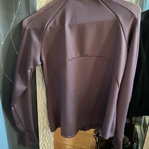 Apana workout zip up size small